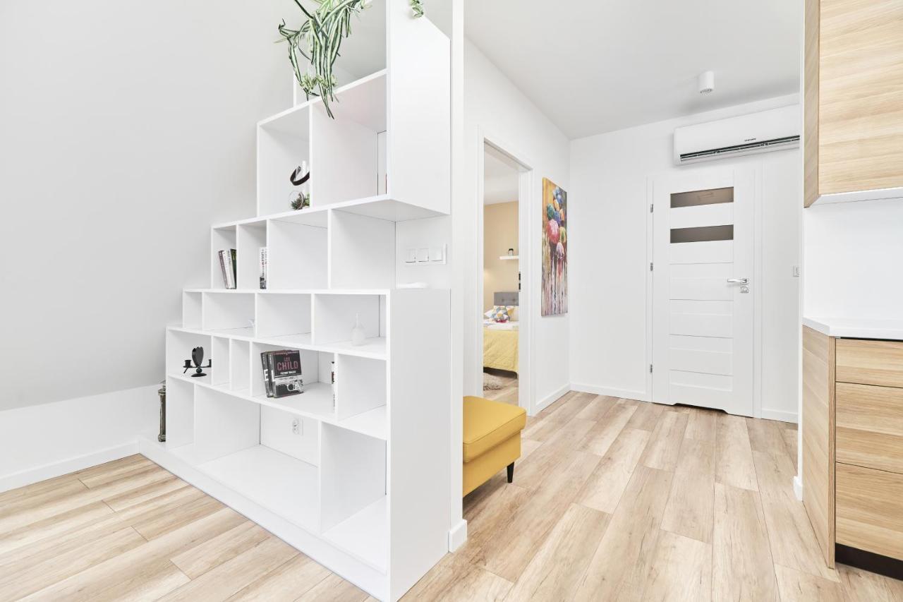 Villa Nova Lux Apartment Wroclaw Kowale By Noclegi Renters Exterior foto